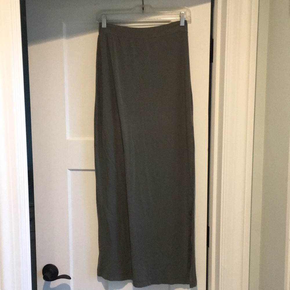 Splendid Olive Green Maxi Skirt w/ Slit